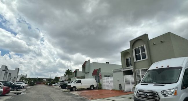 mangohillcondo10_103